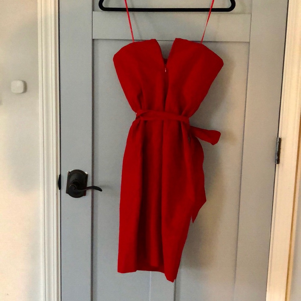 Jcrew RED (not green) Tie-waist strapless dress - Picture 3 of 15